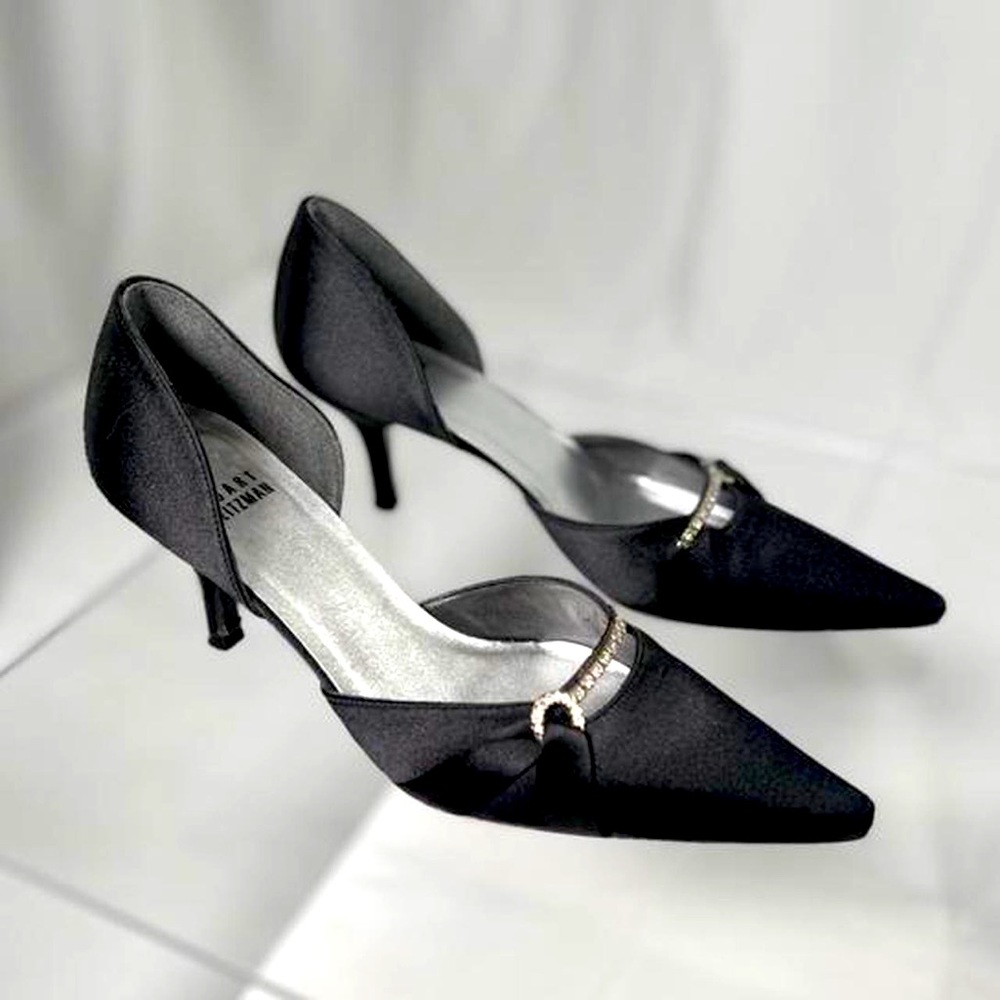 STUART WEITZMAN HEEL